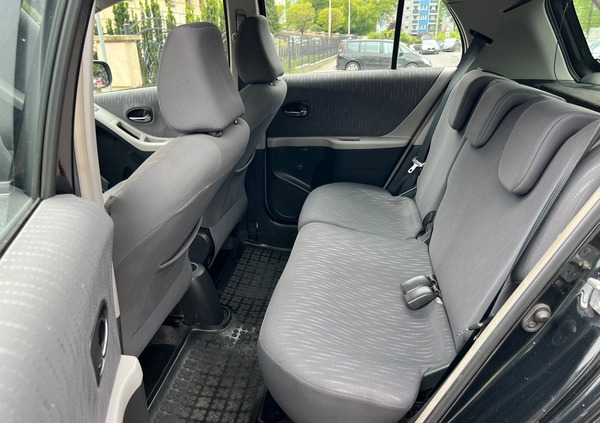 Toyota Yaris cena 15500 przebieg: 126000, rok produkcji 2009 z Pobiedziska małe 497